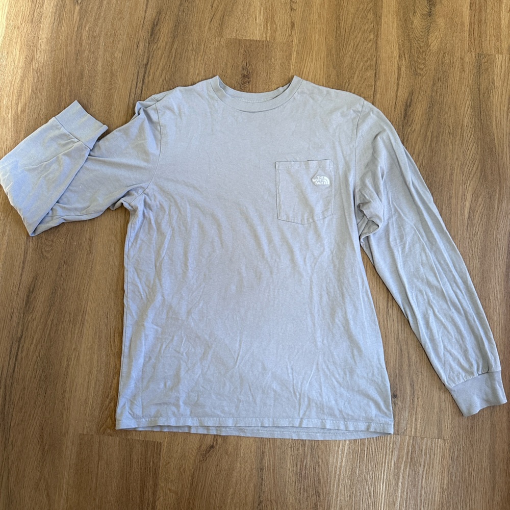 North face long sleeve t-shirt